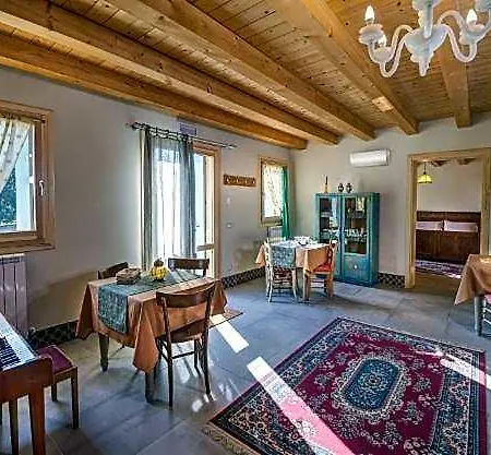 Corte Vignazza Bed & Breakfast 3*